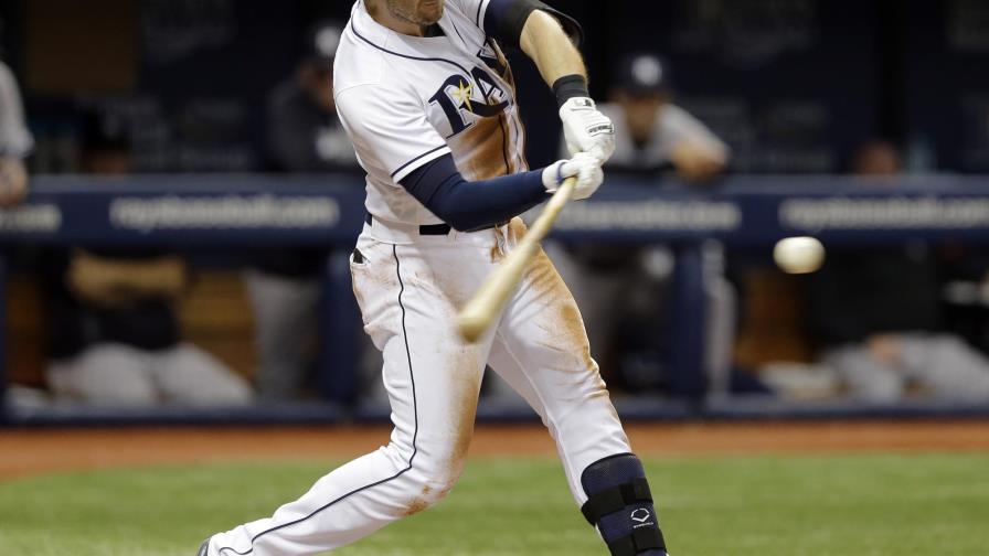 Gigantes adquieren a Evan Longoria de los Rays