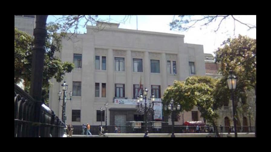 Alcaldía de Caracas denuncia “golpe de Estado” tras su eliminación