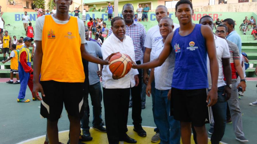 Cuatro equipos avanzan en la Copa Quisqueya Digna Cuatro equipos avanzan en la Copa Quisqueya Digna