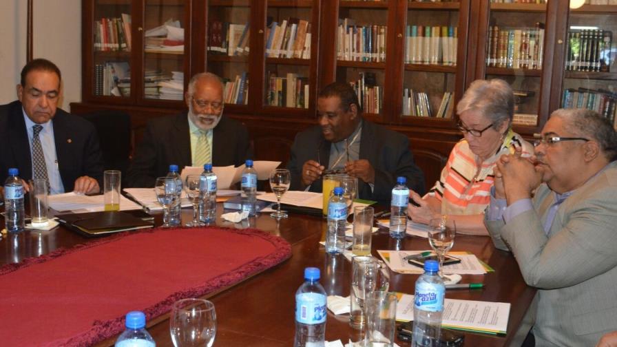 Diálogo entre médico y Gobierno continuará el 2 de enero 