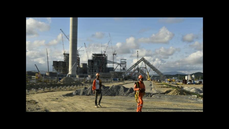 Sectores se enfrentan por firma del Pacto Eléctrico en el país Sectores se enfrentan por firma del Pacto Eléctrico en el país