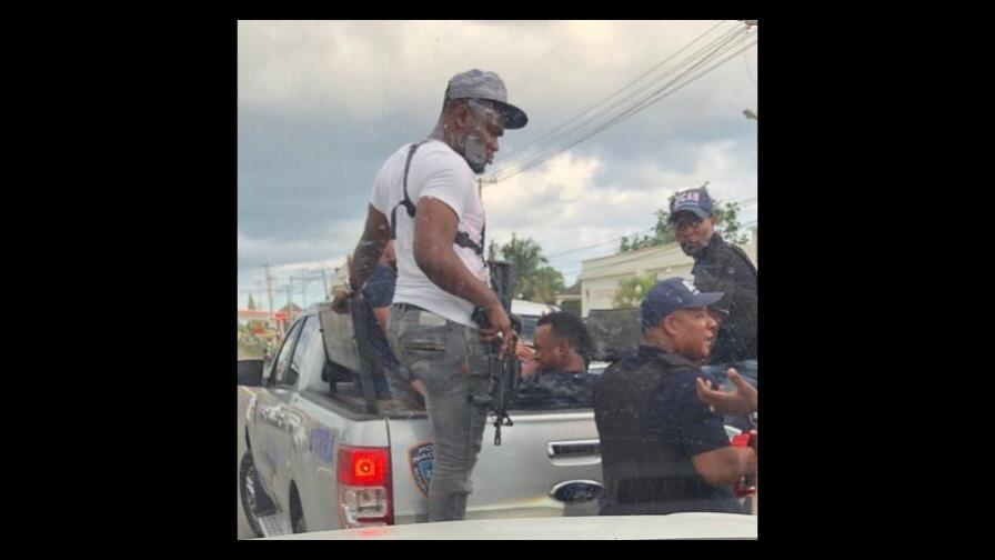 Jean Segura denuncia maltrato y agresión de agentes de la Dican