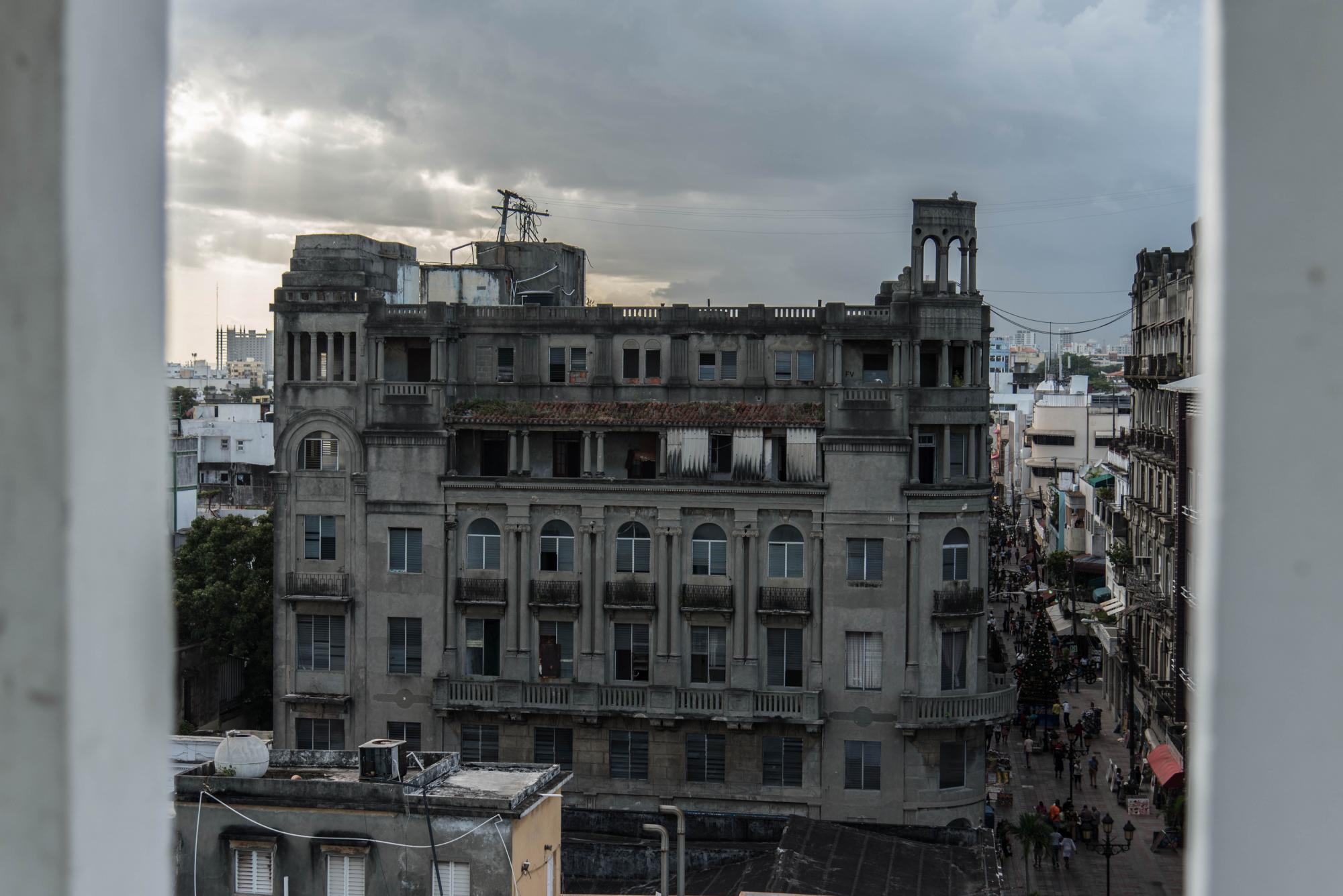 Vista de efidicio Baquero desde el campanario.