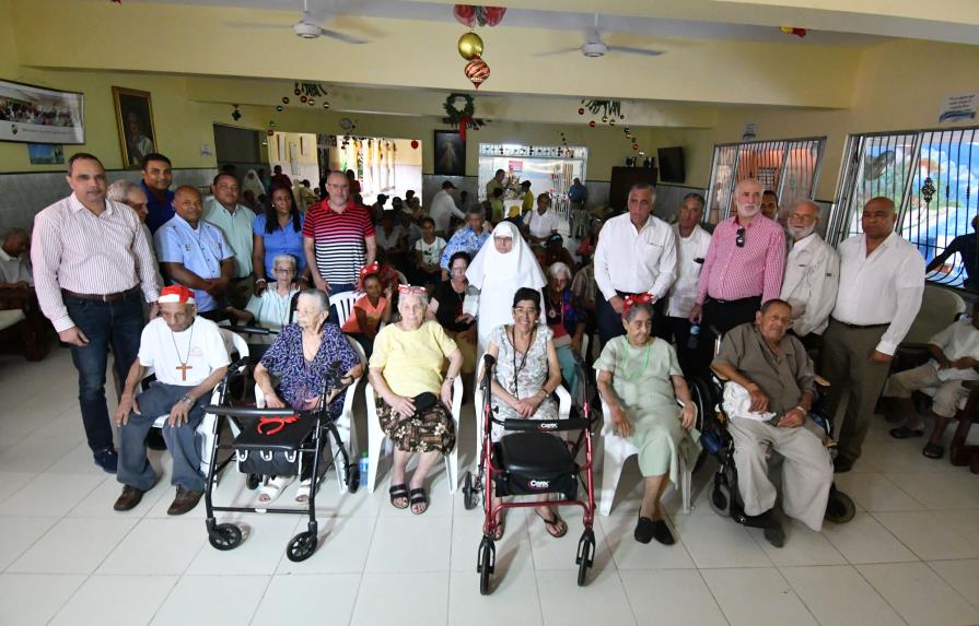 Comité Olímpico Dominicano ofrece encuentro navideño a envejecientes Asilo San Francisco de Asís