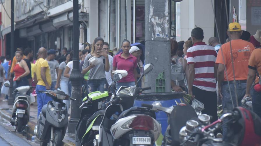 Comercio muy activado en víspera Nochebuena, en Santiago Comercio muy activado en víspera Nochebuena, en Santiago