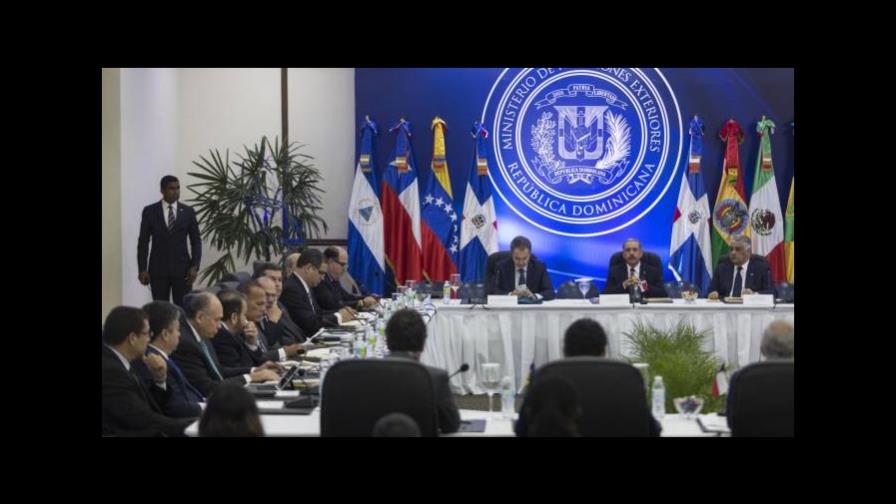 Canciller Vargas Maldonado y Zapatero ven positivo medida de excarcelación en Venezuela Canciller Vargas Maldonado y Zapatero ven positivo medida de excarcelación en Venezuela