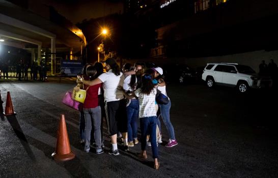 Venezuela libera primer grupo de 80 opositores que serán excarcelados 