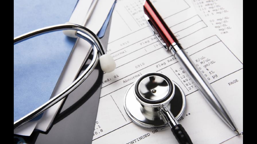 Empresa brinda facilidades para estudiar especialidad médica en EE.UU.