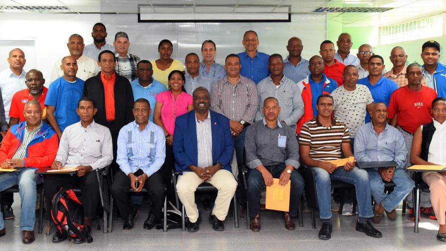 Federación Dominicana de Asociaciones de Atletismo aprueba su presupuesto y  programa de competencias para el 2018