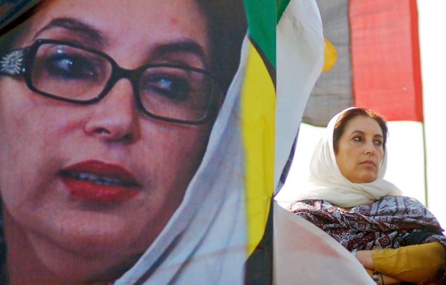 Pakistán recuerda a Benazir Bhutto, primera mujer en liderar un país musulmán