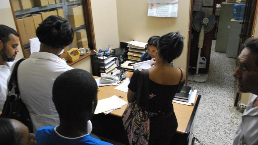 La JCE elabora un protocolo para aplicar resolución a 250 sin apellido