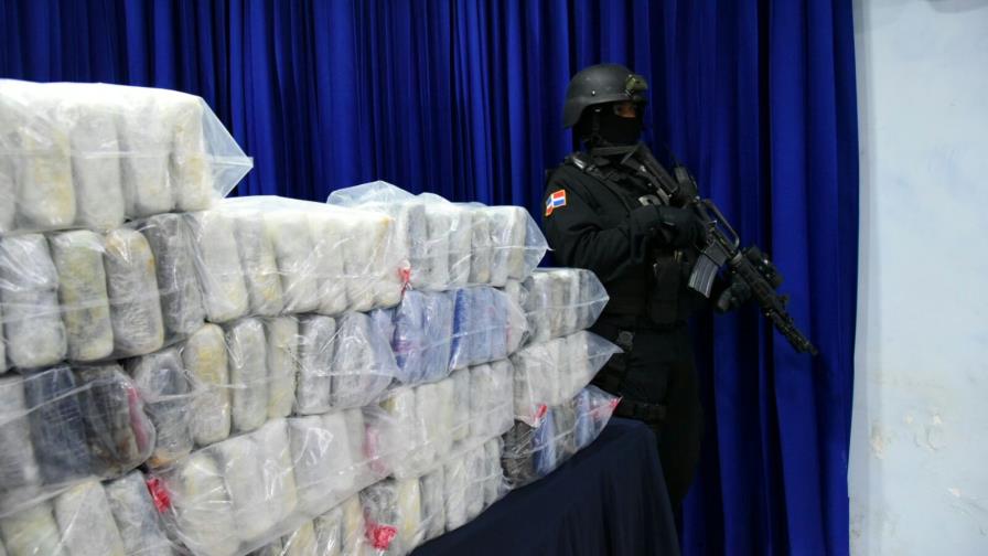 Más drogas; ocupan 850 paquetes de cocaína en La Romana Más drogas; ocupan 850 paquetes de cocaína en La Romana