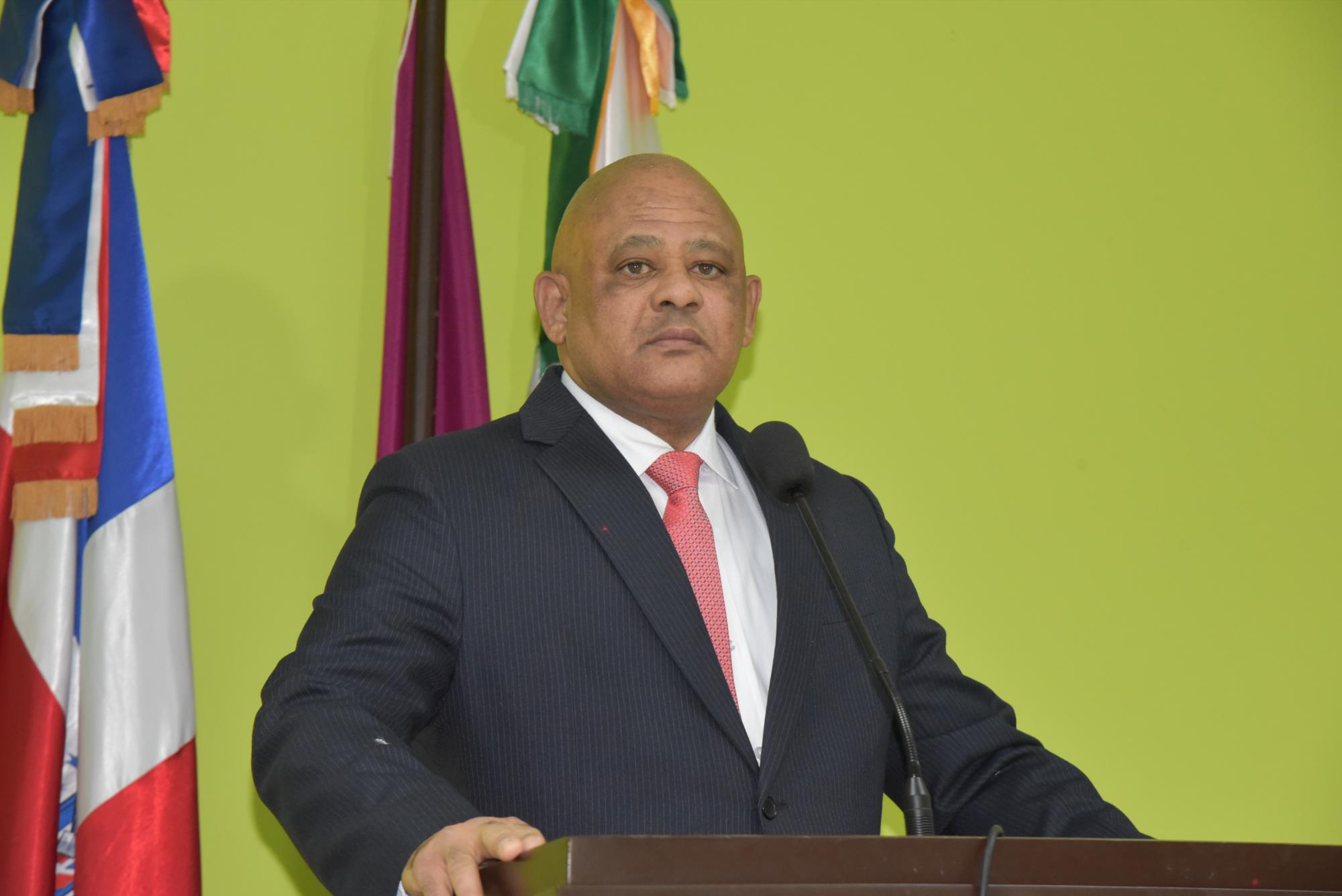 Jorge Eligio Méndez, director Ejecutivo de Coopherrera.