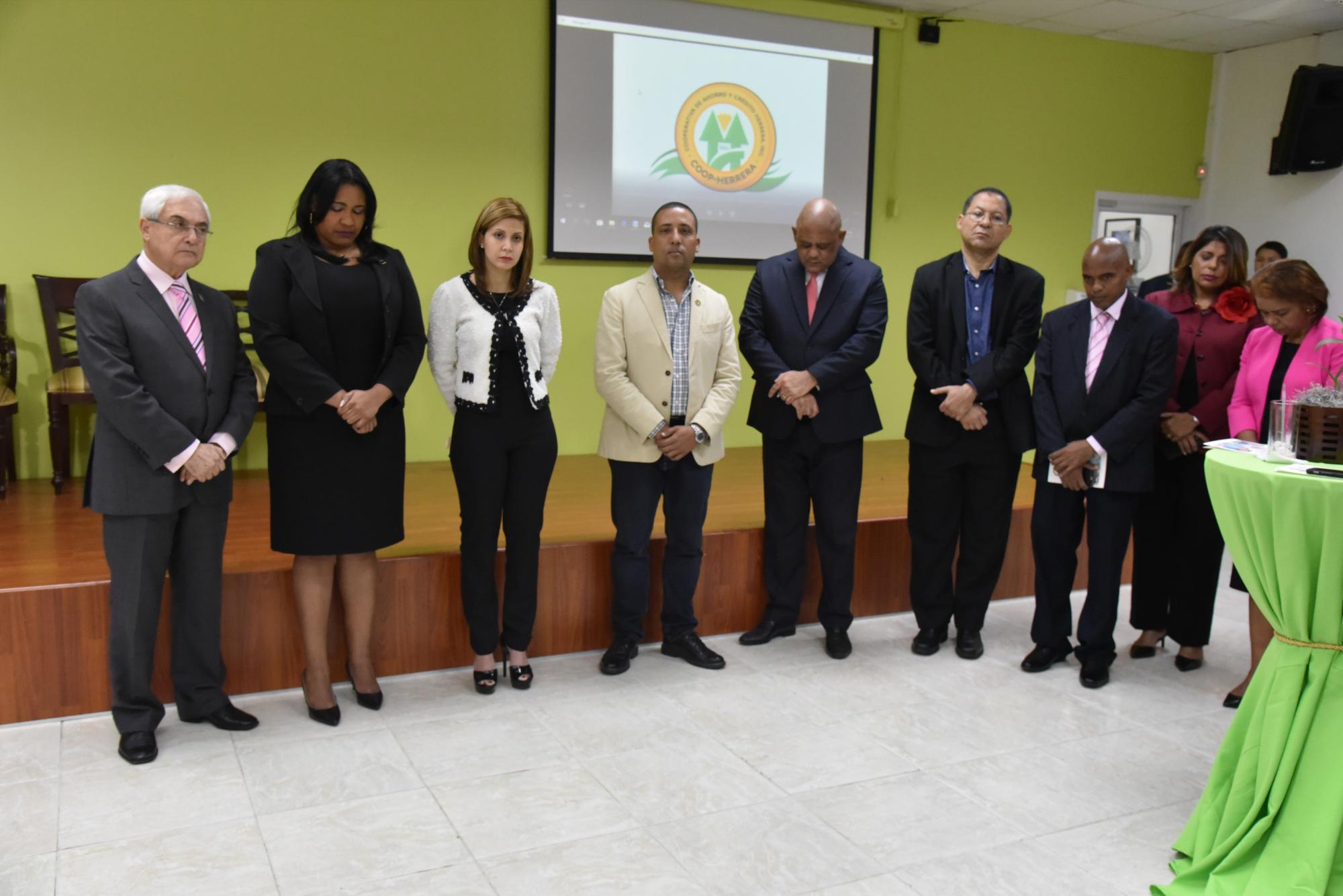 El acto fue celebrado en la Cooperativa Herrera.