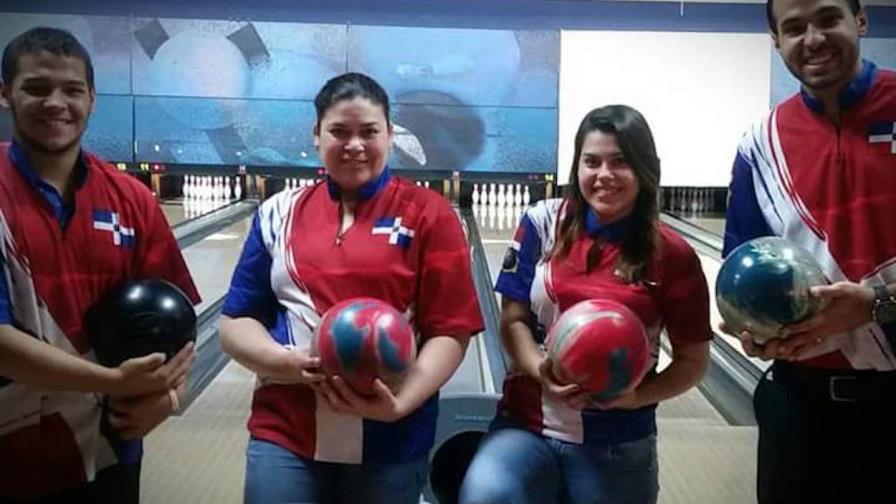 Annie y Shantalle, madre         e hija unidas por el boliche
