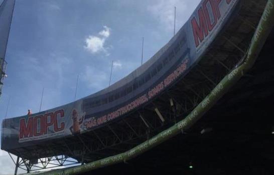 El terreno del Quisqueya está listo para jugar El terreno del Quisqueya está listo para jugar