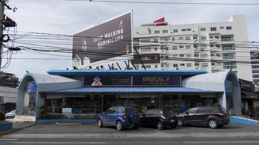 Licorerías muestran movimiento moderado en sus ventas en el fin de año