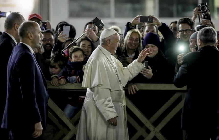 El Papa Francisco dice  que las guerras son fruto de un “orgullo reincidente y absurdo”