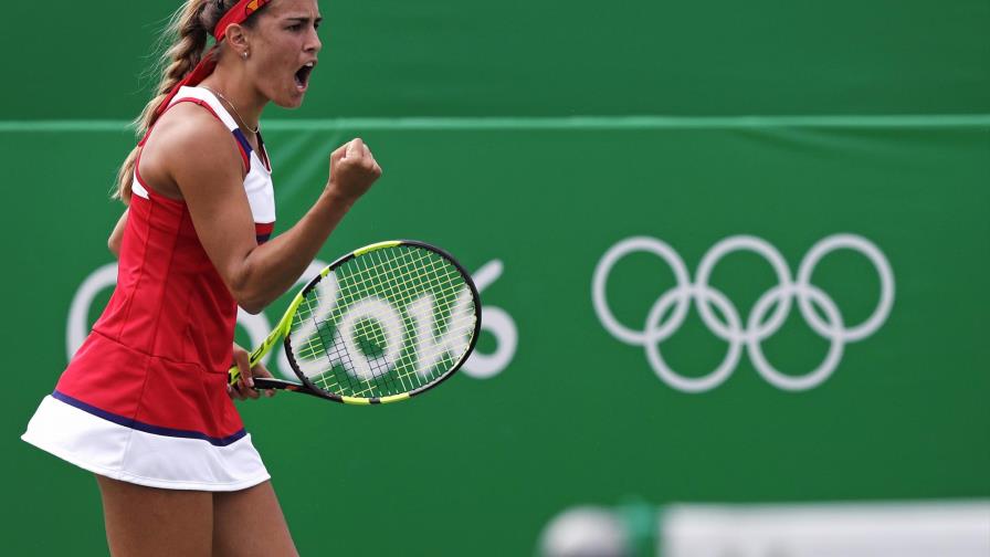 Mónica Puig cae en su estreno en Auckland