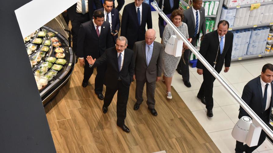 Inauguran primer hipermercado de cadena Olé en Ciudad Juan Bosch