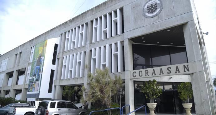 Coraasan no cobrará la basura del Ayuntamiento de Santiago a partir del lunes