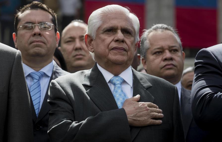 Nuevo presidente Parlamento venezolano buscará acabar con división opositora