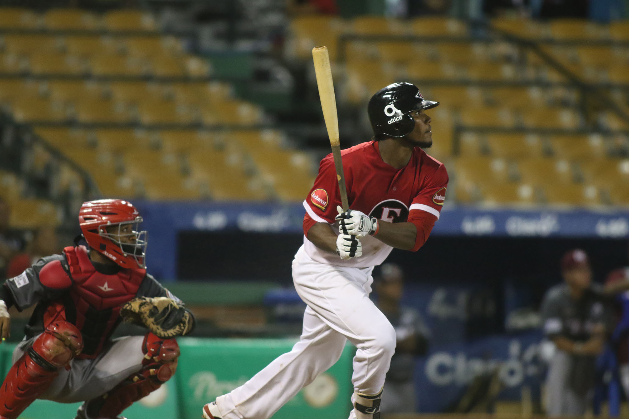 Franchy Cordero pegó sencillo y anotó la primera vuelta del partido que enfrentó su equipo a las Águilas Cibaeñas en la jornada del sábado 6 de enero del 2018.