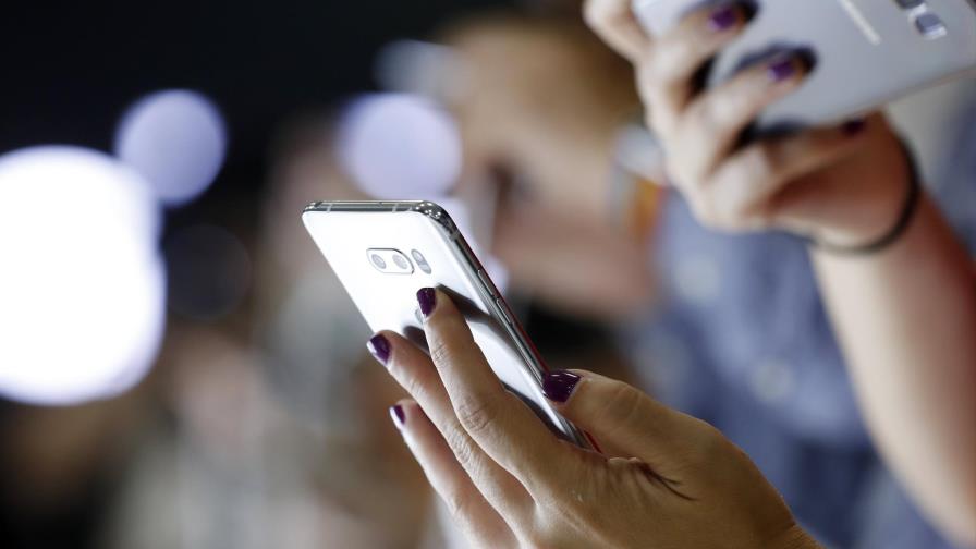 El 75% de la música se consume en streaming y el 84% de los jóvenes lo hace a través de sus móviles