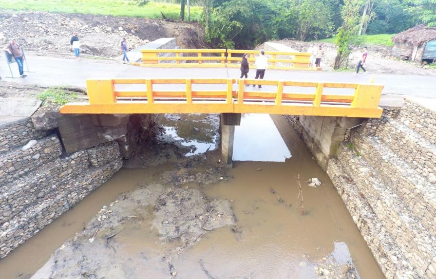 Gonzalo garantiza reparación de puente La Cana de la carretera Imbert-Luperón