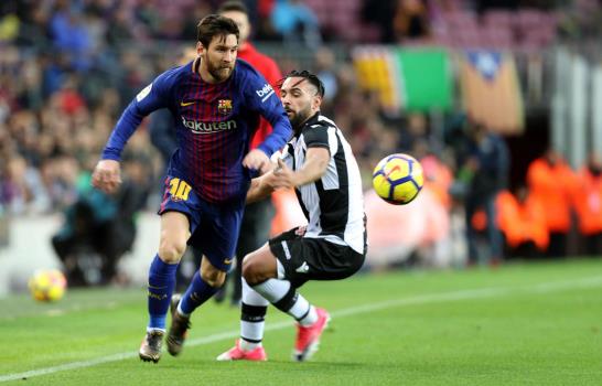 Messi y Suárez regalan otro triunfo al Barça a la espera de Coutinho