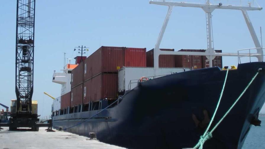 EE.UU. mejorará el terreno del puerto de Cabo Haitiano