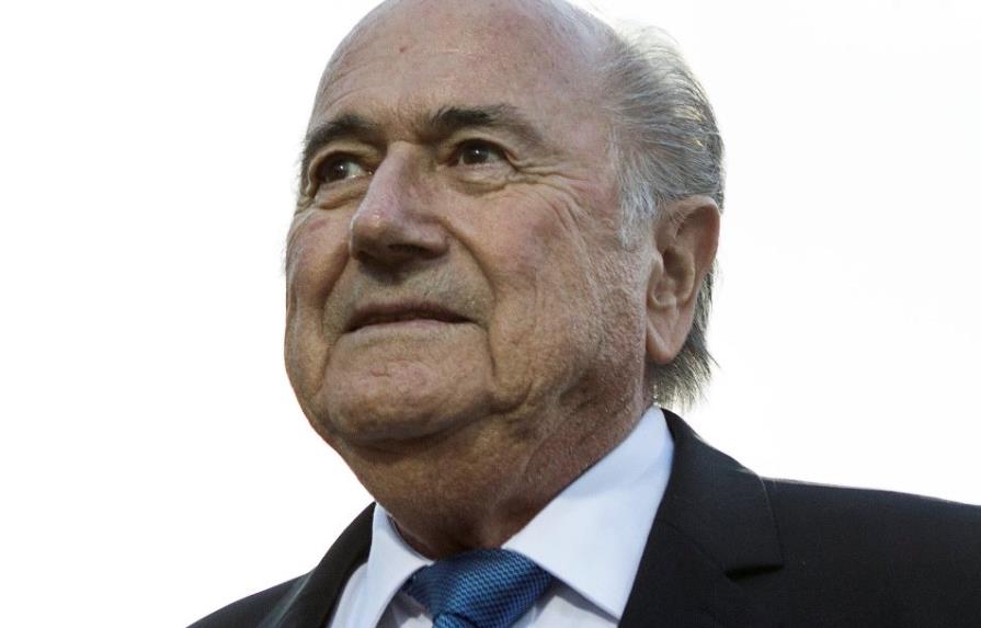 Investigación sobre un giro sospechoso de Blatter al patrón del fútbol austríaco