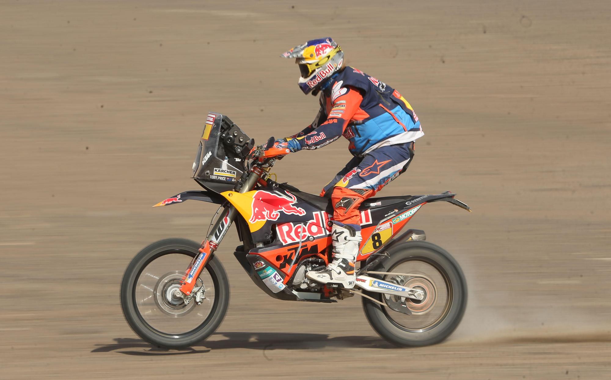 Toby Price compite durante la quinta etapa del Rally Dakar 2018 el miércoles 10 de enero de 2018, en el desierto de Marcona (Perú).