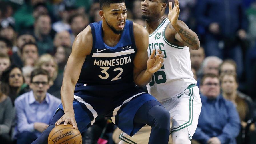 Horford y Towns, lejos en las votaciones para el Juego de Estrellas Horford y Towns, lejos en las votaciones para el Juego de Estrellas