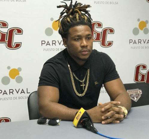 Maikel Franco mientras ofrece disculpas luego que fue suspendido por los Gigantes del Cibao “por indisciplina”. Posteriormente fue levantada la sanción.
