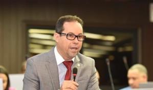 Diputado Amado Díaz cuestiona frecuencia con la que se impone prisión preventiva