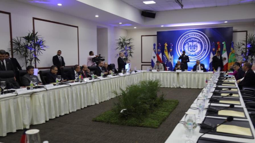 Diálogo sobre situación de Venezuela sigue este sábado 