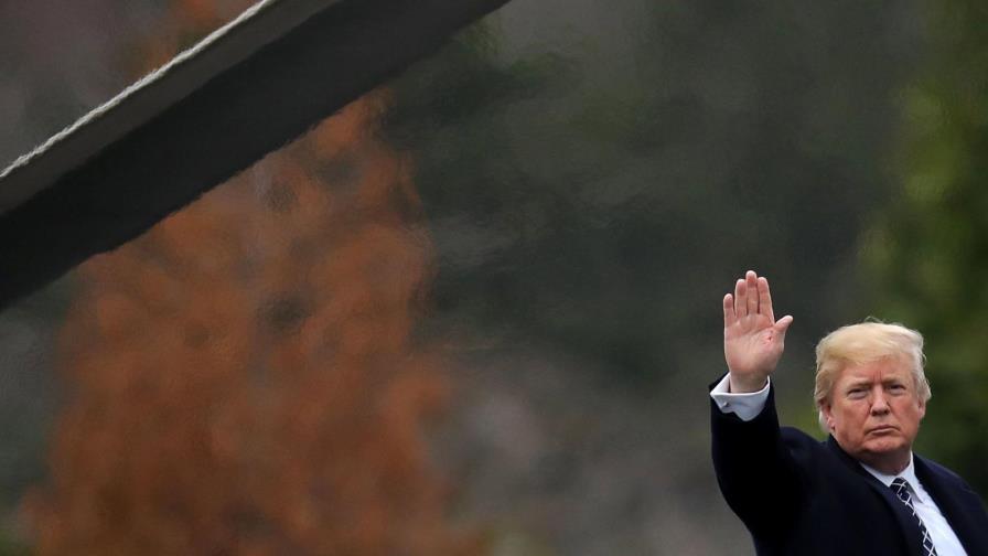 El abogado de Trump pagó a una actriz porno por su silencio, según el WSJ