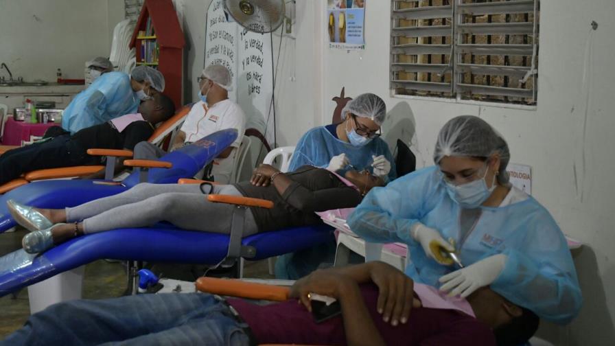 Obras Públicas realiza operativos médicos en La Yagüita 