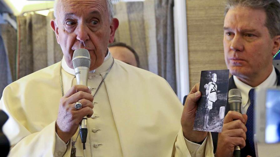 El papa dice que no será un viaje difícil porque conoce Chile
