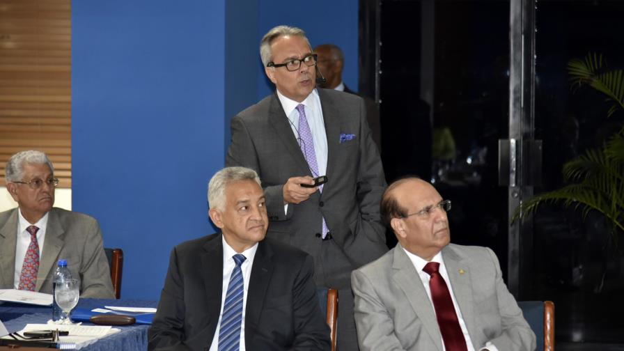 Dominicanos no deberían ir a elecciones en 2020 sin Ley de Partidos y Electoral