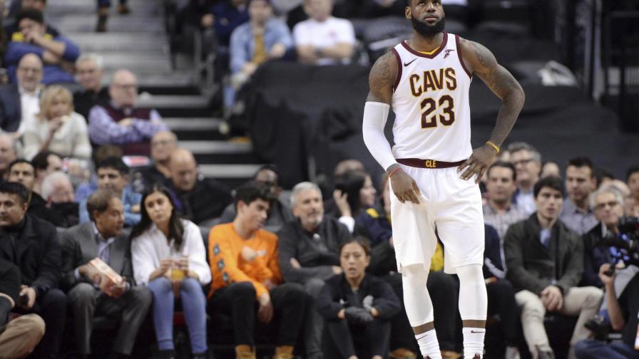 LeBron James vuelve con fuertes críticas al presidente Trump LeBron James vuelve con fuertes críticas al presidente Trump
