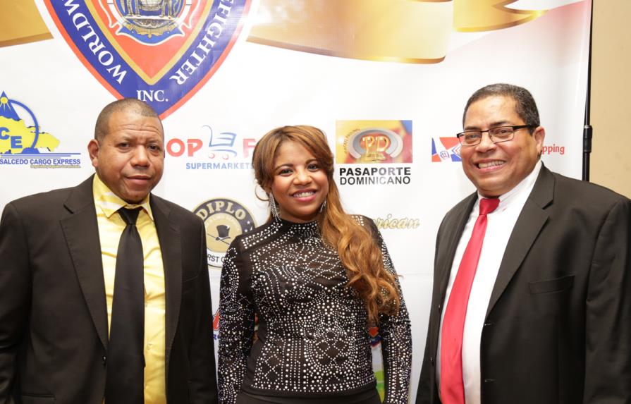 “Pasaporte Dominicano”  escogido como Programa Radial del Año en Premios Latinos 