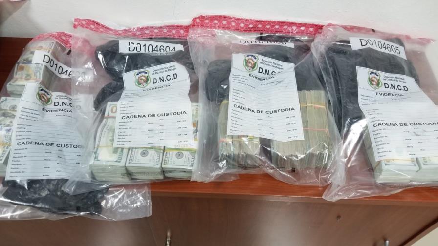 Ocupan 500 mil dólares a tres hombres sorprendidos durante operación ilícita Ocupan 500 mil dólares a tres hombres sorprendidos durante operación ilícita