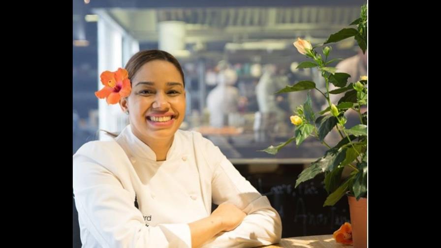 La chef María Marte regresa a su tierra a trasformar mujeres en la gastronomía 