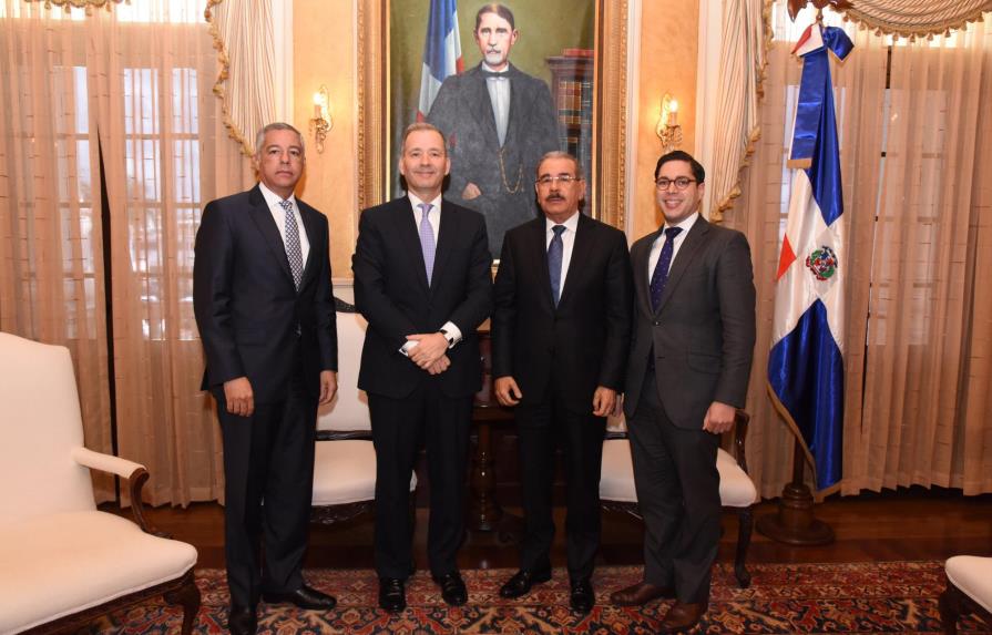 Presidente Danilo Medina recibe a nuevo representante del BID en el país