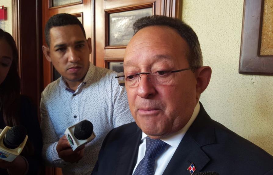 Ministro de Agricultura y Peralta comparecen como testigos en juicio contra Faña