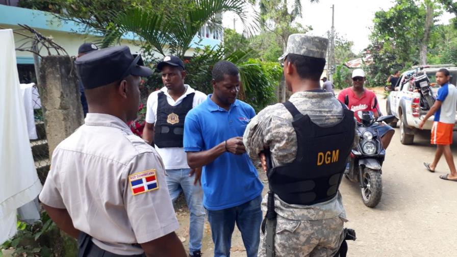 Migración detiene más de 900 extranjeros durante operativos en Samaná 