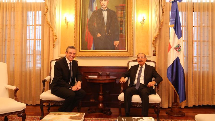  Presidente Medina recibe a exgobernador Alejandro García Padilla