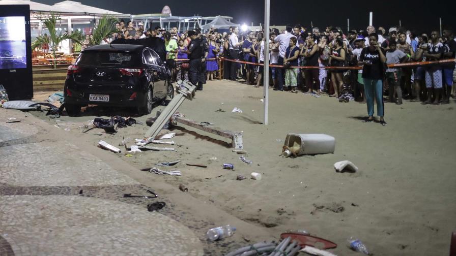 Un bebé muerto y más de docena de heridos en atropello en playa de Río de Janeiro